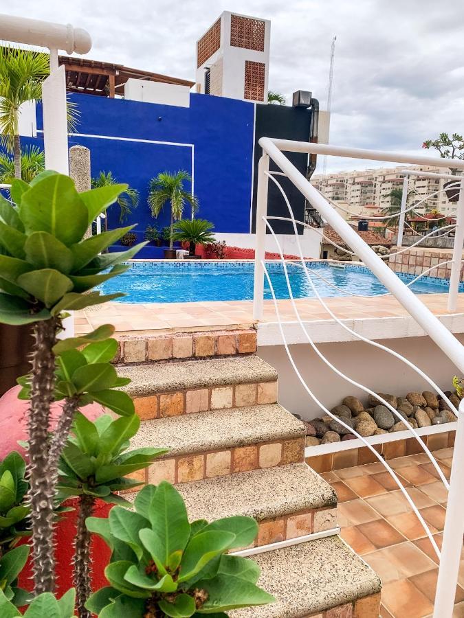 La Iguana Vallarta Lgbt Adults Only - Romantic Zone - Party Clubbing Street Puerto Vallarta Bagian luar foto