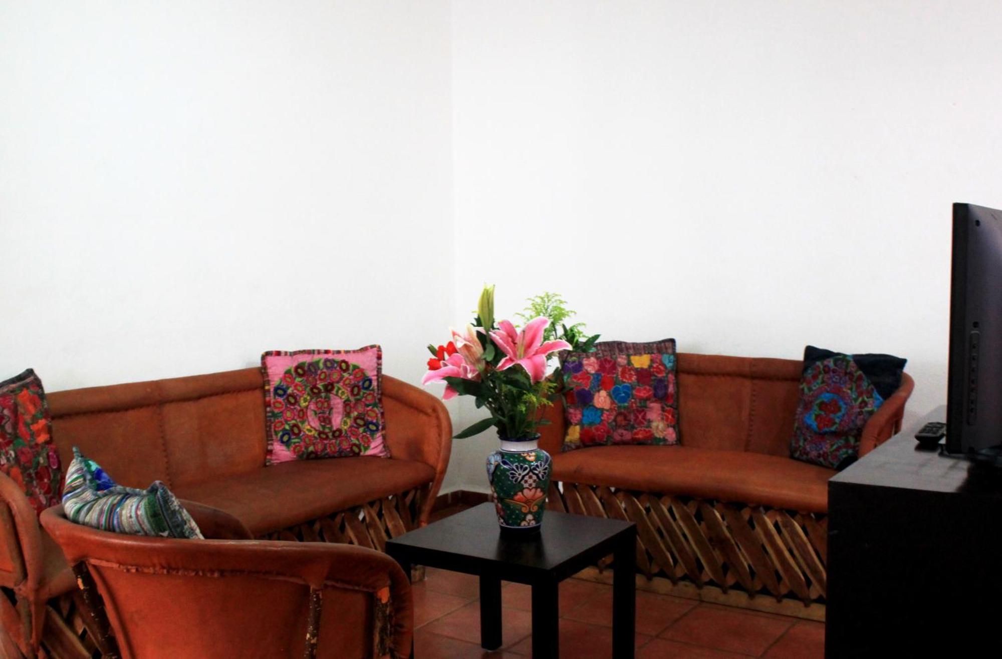 La Iguana Vallarta Lgbt Adults Only - Romantic Zone - Party Clubbing Street Puerto Vallarta Ruang foto