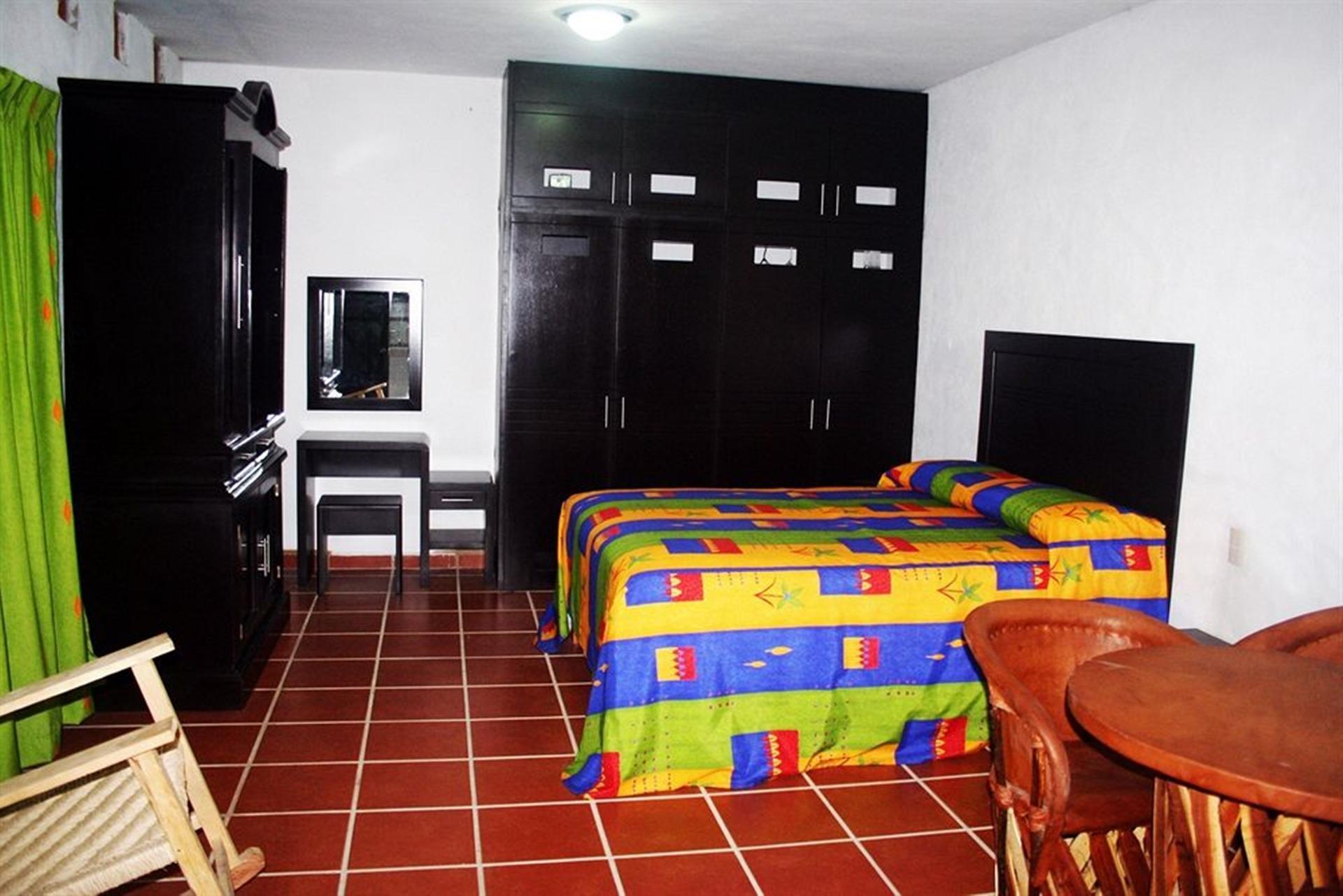 La Iguana Vallarta Lgbt Adults Only - Romantic Zone - Party Clubbing Street Puerto Vallarta Bagian luar foto